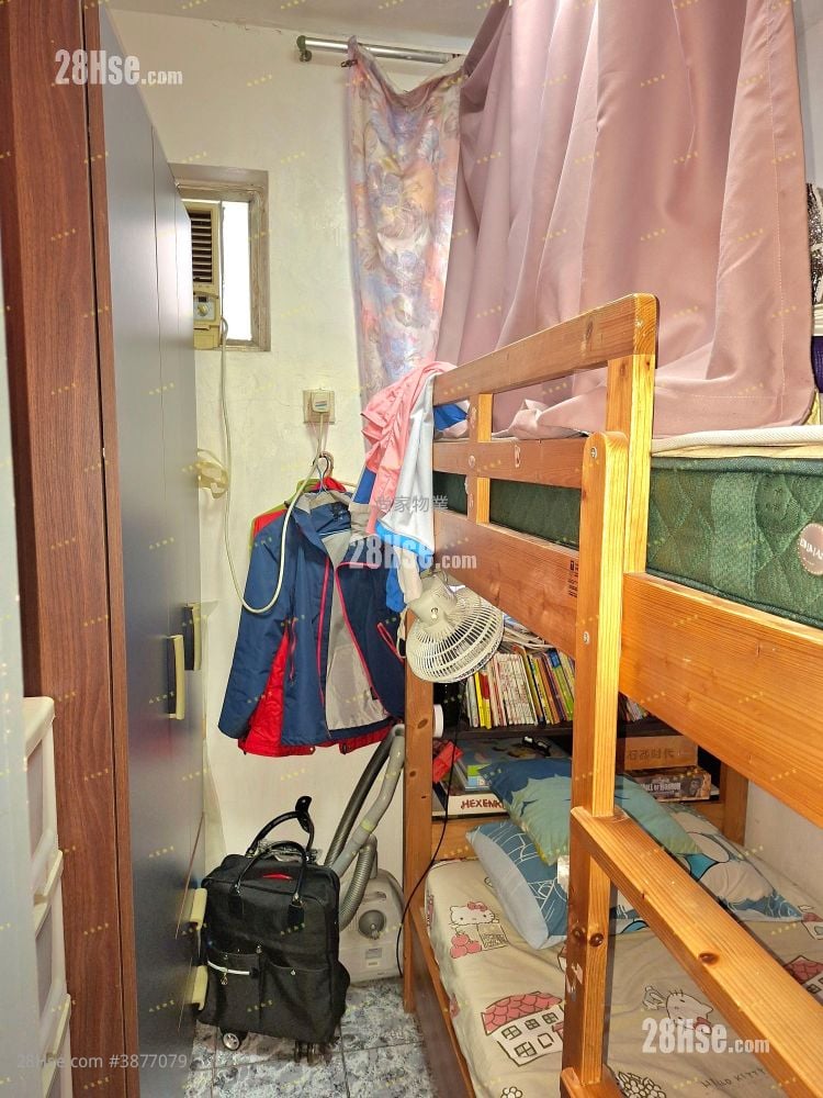Galore Garden Sell 3 Bedrooms , 1 Bathroom