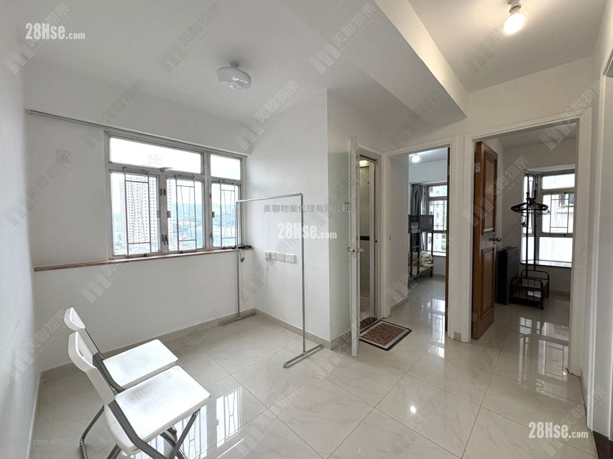 Shatin Centre Rental 2 Bedrooms , 1 Bathroom 390 ft²