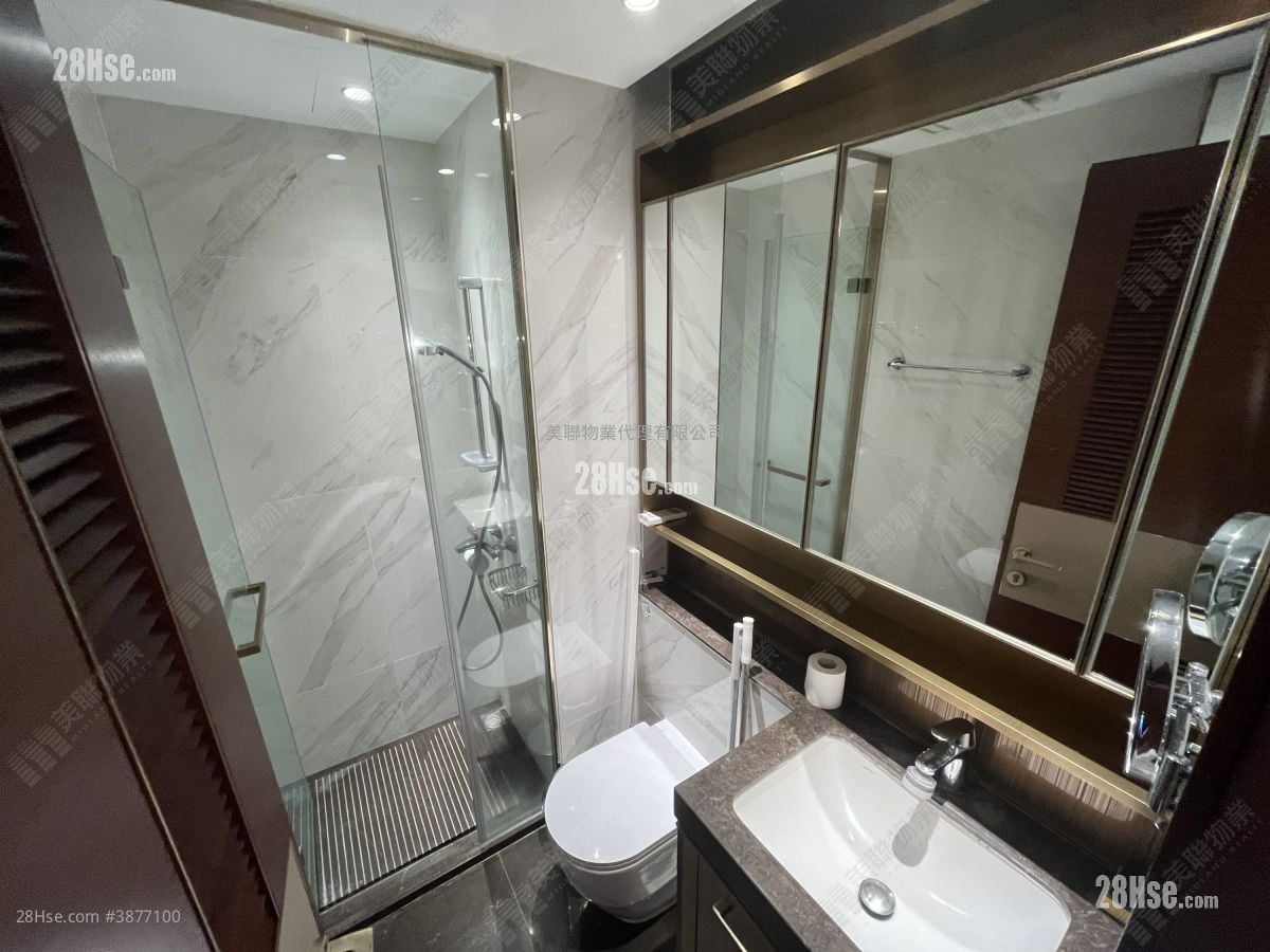 The Vertex Sell 1 Bedroom , 1 Bathroom 327 ft²