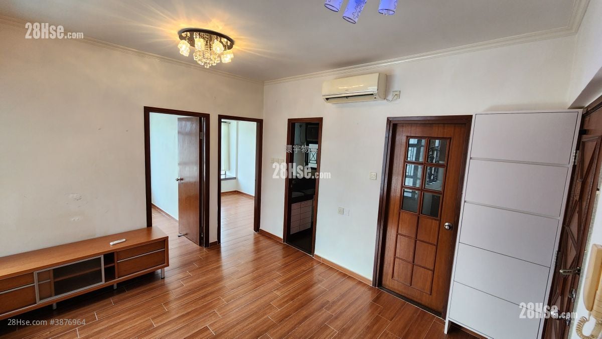 Skyline Plaza Rental 2 Bedrooms , 1 Bathroom 415 ft²
