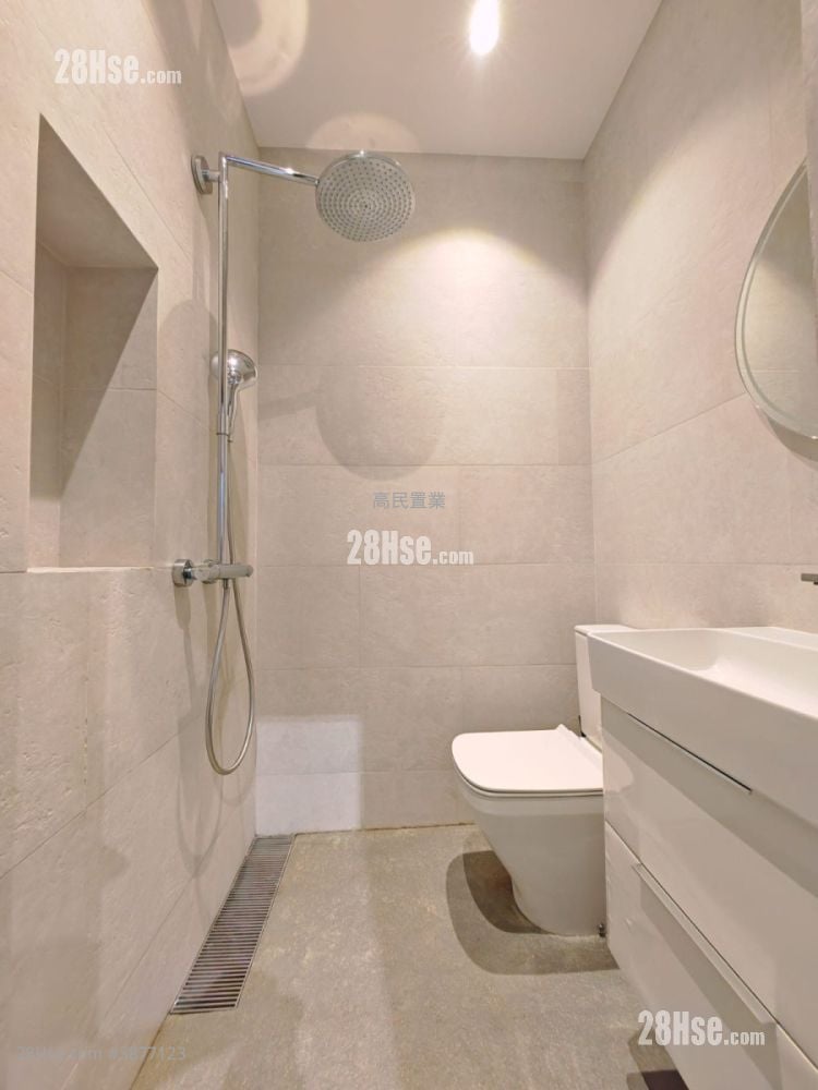 Che Keng Tuk Road Sell 3 Bedrooms , 2 Bathrooms 1,400 ft²