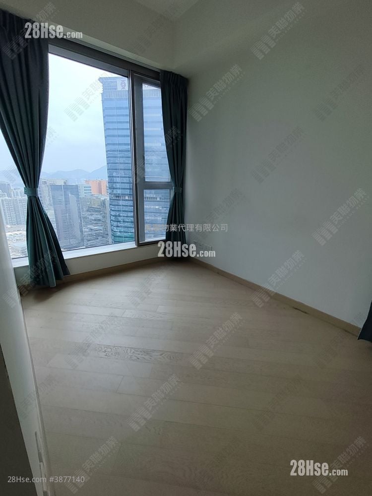 Grand Central Rental 2 Bedrooms , 1 Bathroom 559 ft²
