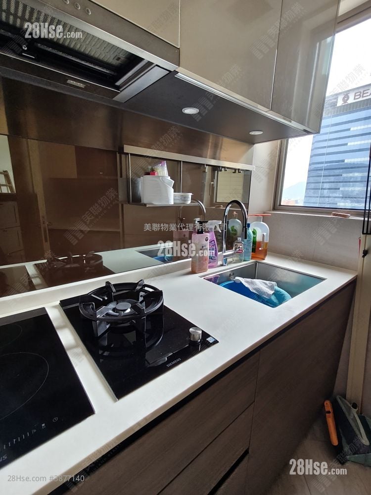 Grand Central Rental 2 Bedrooms , 1 Bathroom 559 ft²