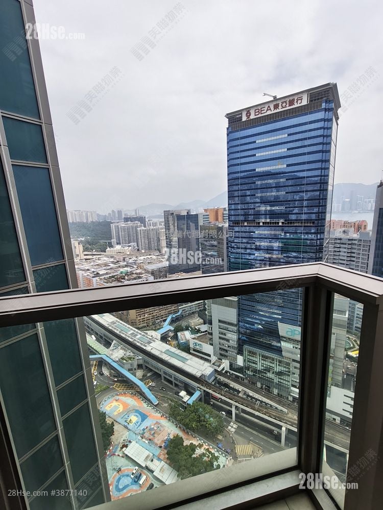 Grand Central Rental 2 Bedrooms , 1 Bathroom 559 ft²