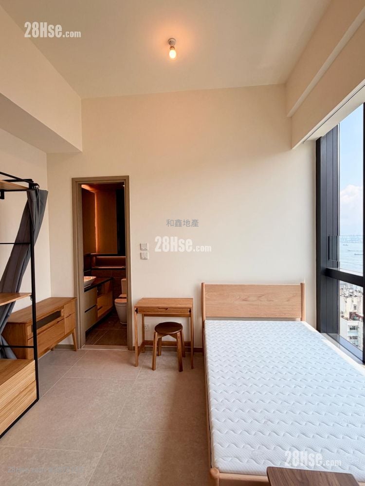 Kennedy 38 Rental Studio , 1 Bathroom 264 ft²