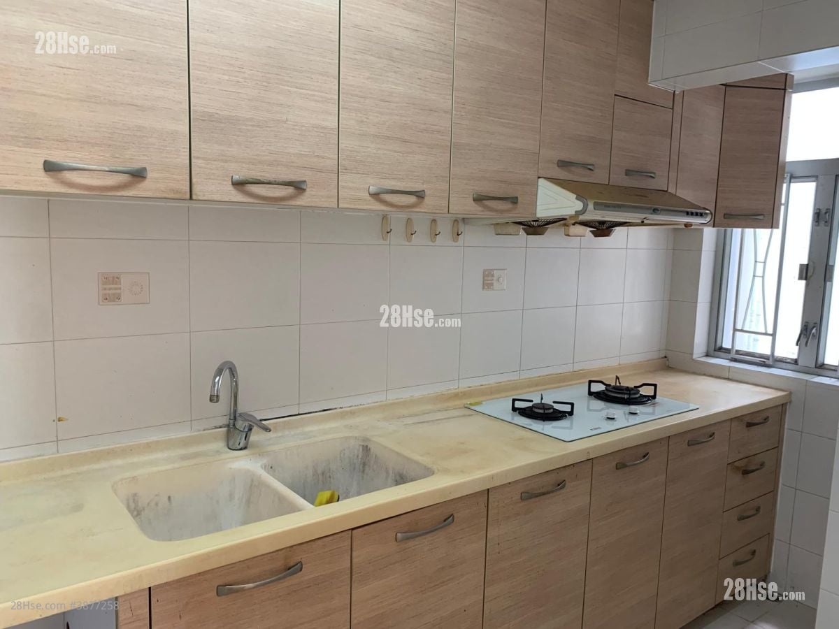 Taikoo Shing Rental 2 Bedrooms , 1 Bathroom 563 ft²