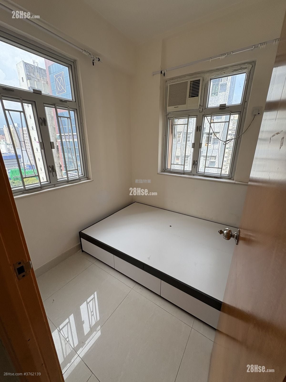 Wai Ching Mansion Rental 2 Bedrooms , 1 Bathroom 285 ft²
