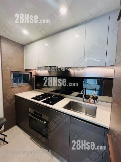Aurora Sell 2 Bedrooms 423 ft²