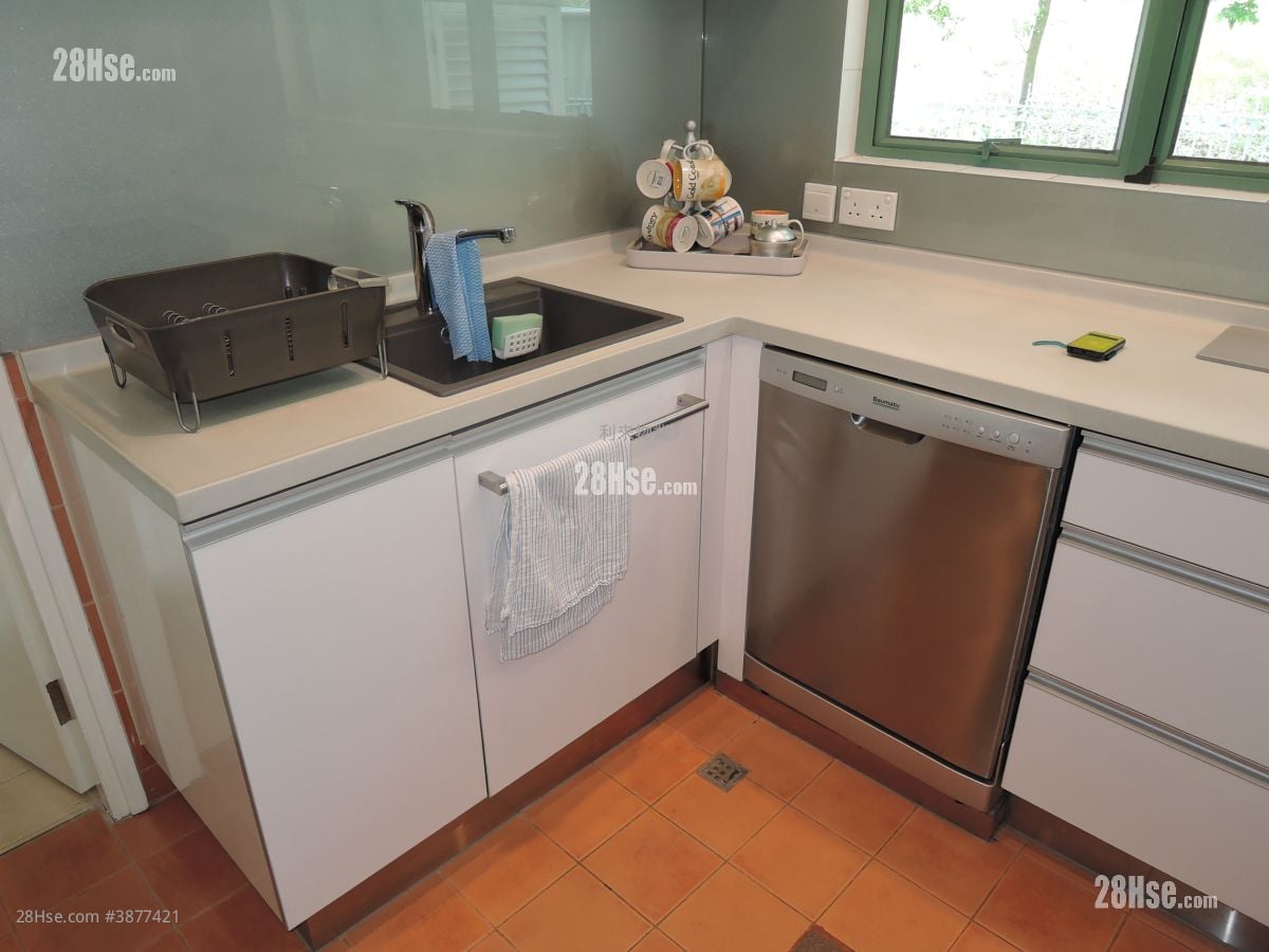 Discovery Bay Sell 3 Bedrooms , 2 Bathrooms 1,326 ft²