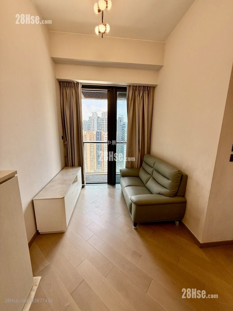 The Vantage Sell 2 Bedrooms , 1 Bathroom 381 ft²
