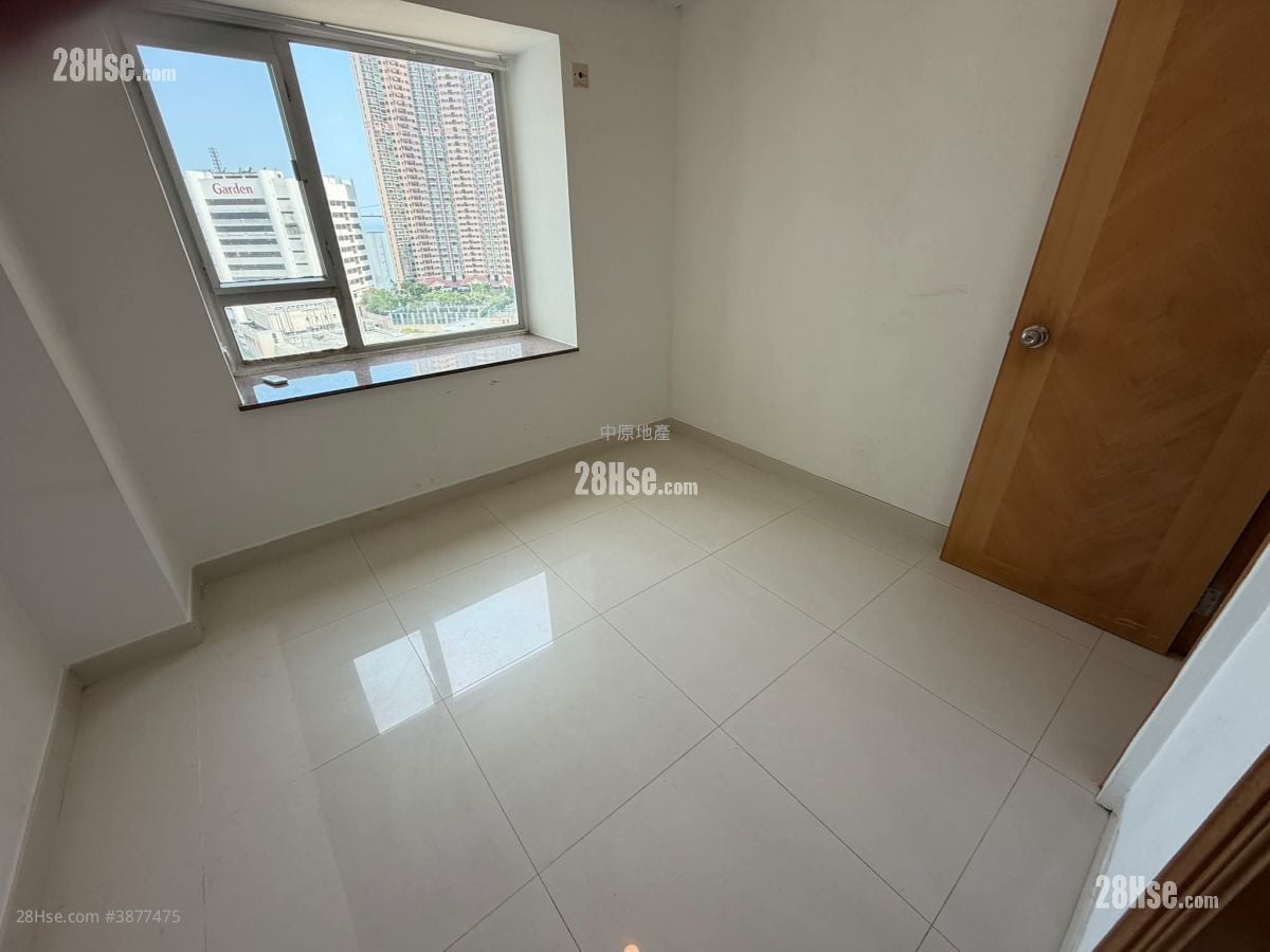 Rhine Garden Sell 3 Bedrooms , 2 Bathrooms 710 ft²