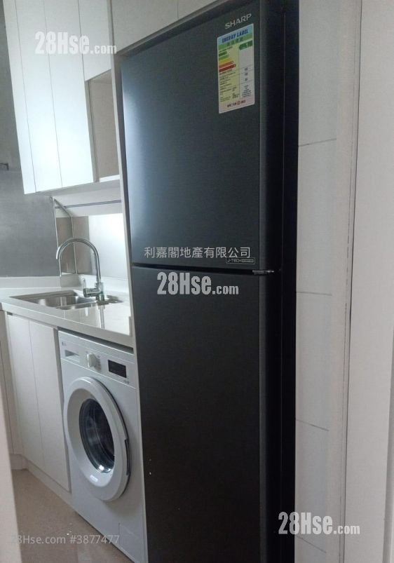 Le Prestige Rental 3 Bedrooms , 2 Bathrooms 728 ft²