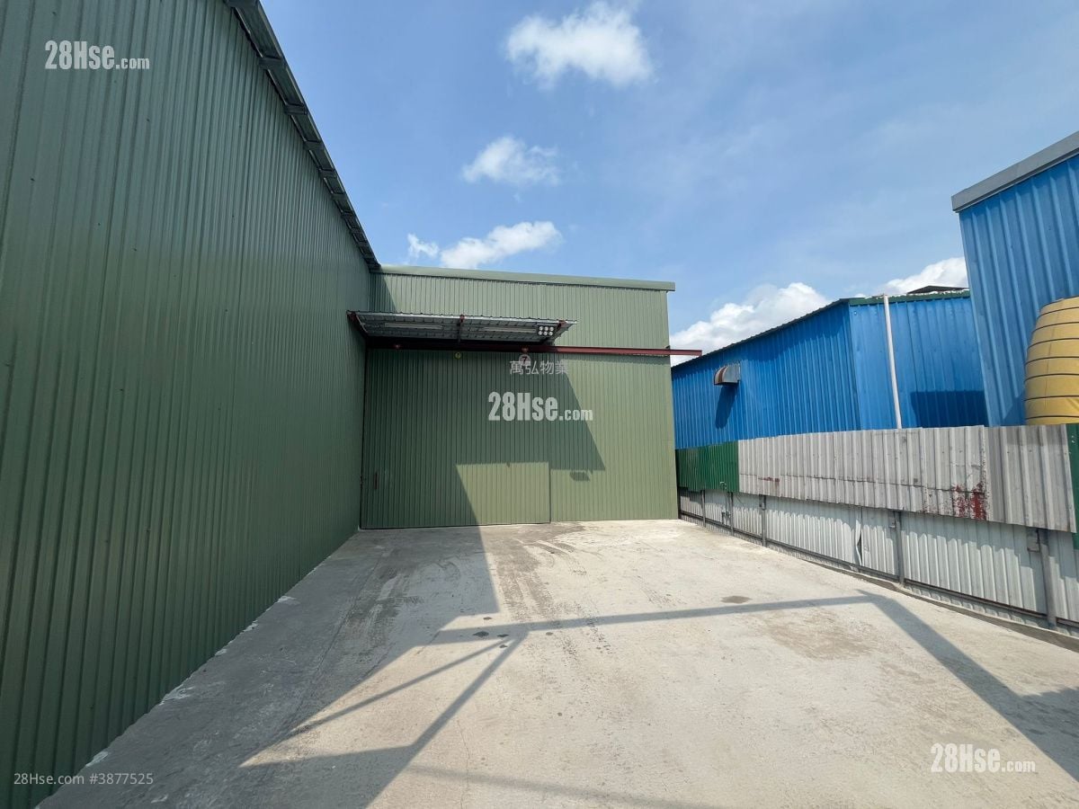Land Rental 2,500 ft²