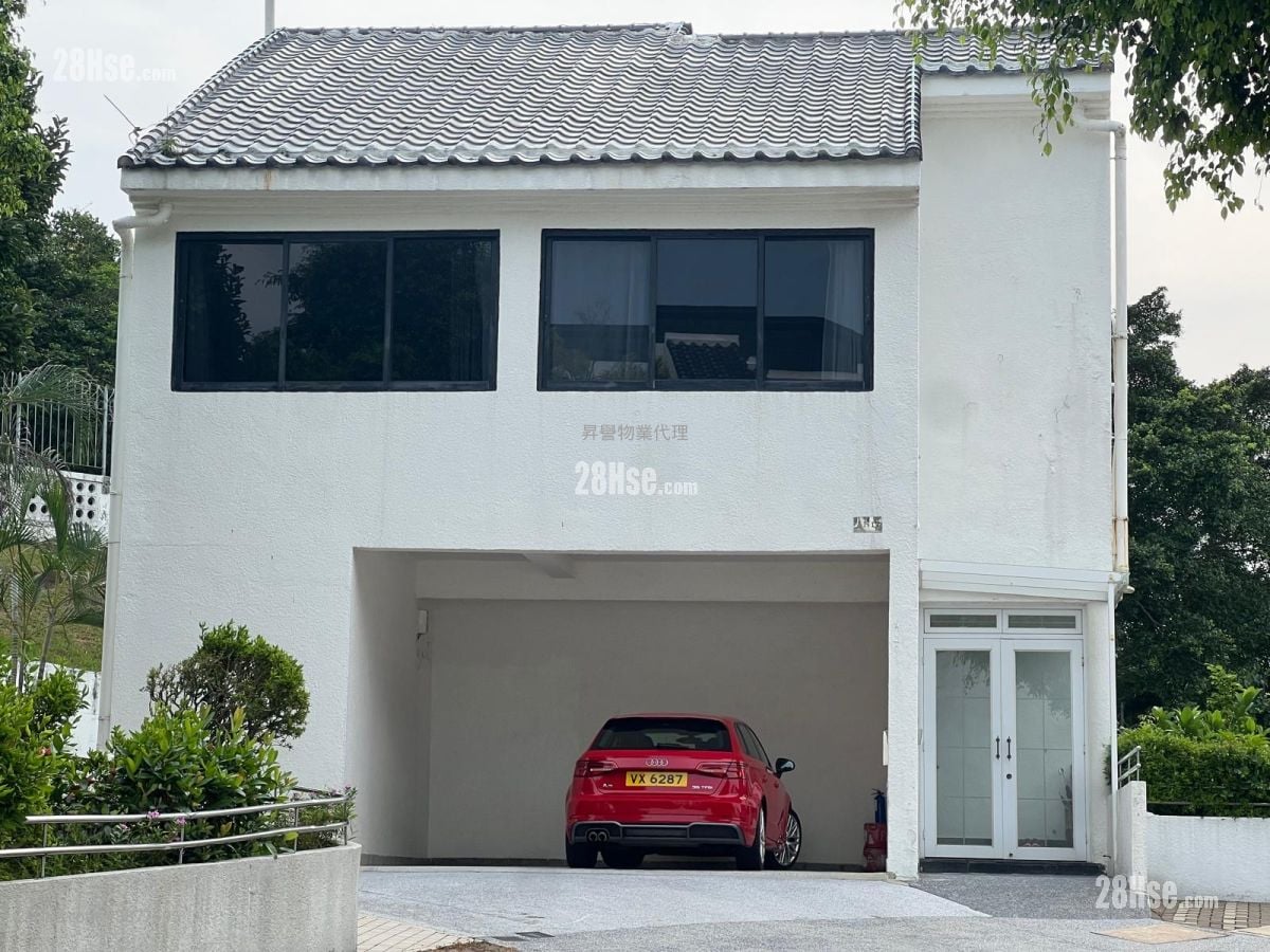 Floral Villas Rental 3 Bedrooms , 3 Bathrooms 1,692 ft²