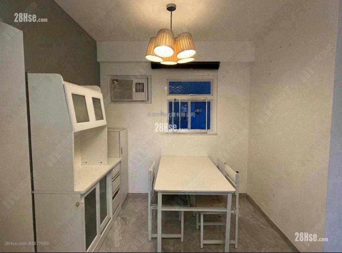 新都城 租盘 3 房 , 2 浴室 526 平方尺