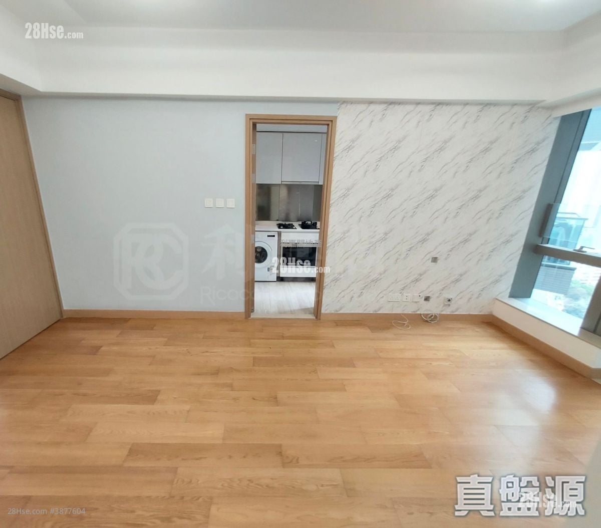 Peninsula East 售盤 2 房 520 平方呎