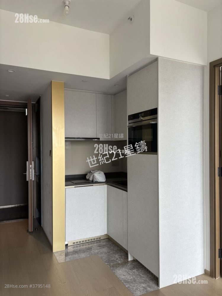 15 Western Street Rental 1 Bedroom , 2 Bathrooms 307 ft²