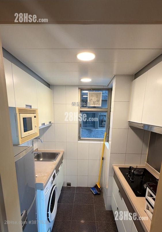 Yoho Town Rental 2 Bedrooms , 1 Bathroom 433 ft²