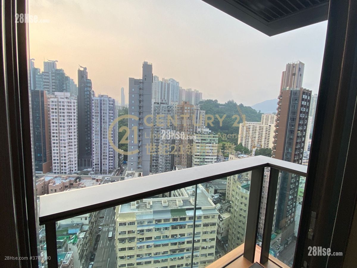 The Vantage Sell 2 Bedrooms , 1 Bathroom 381 ft²