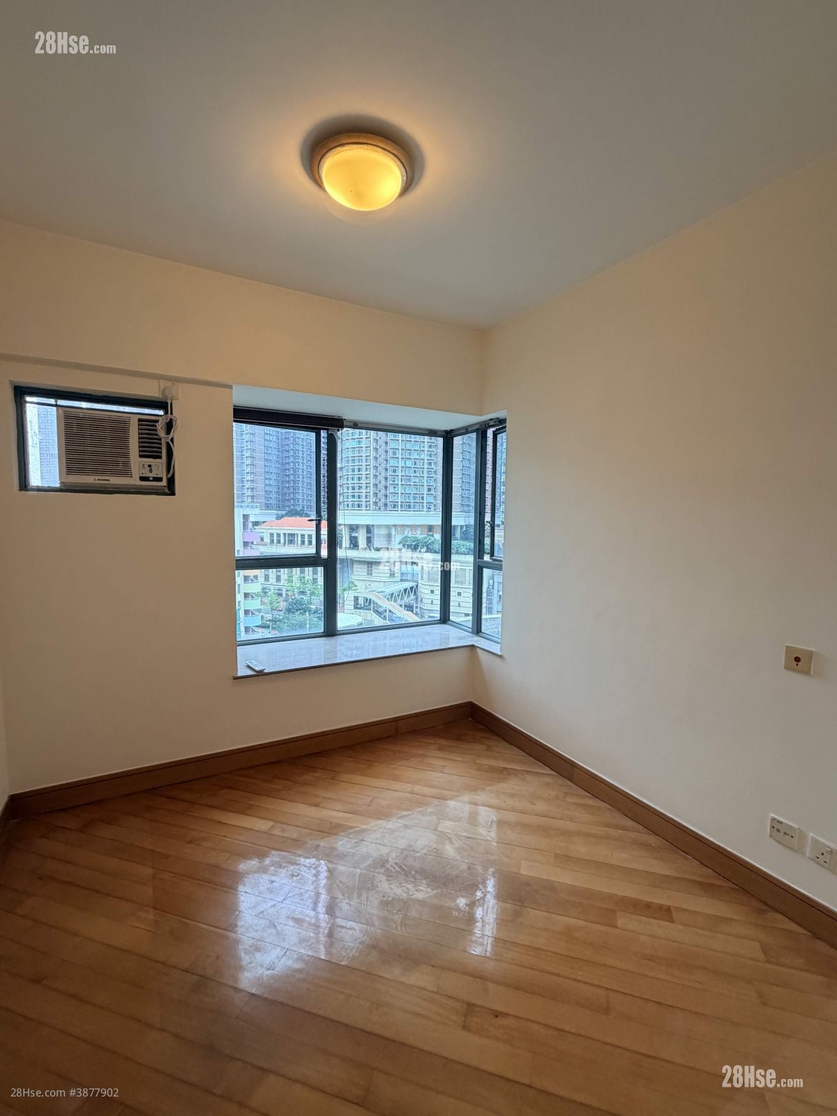 Aquamarine Rental 2 Bedrooms , 1 Bathroom 494 ft²