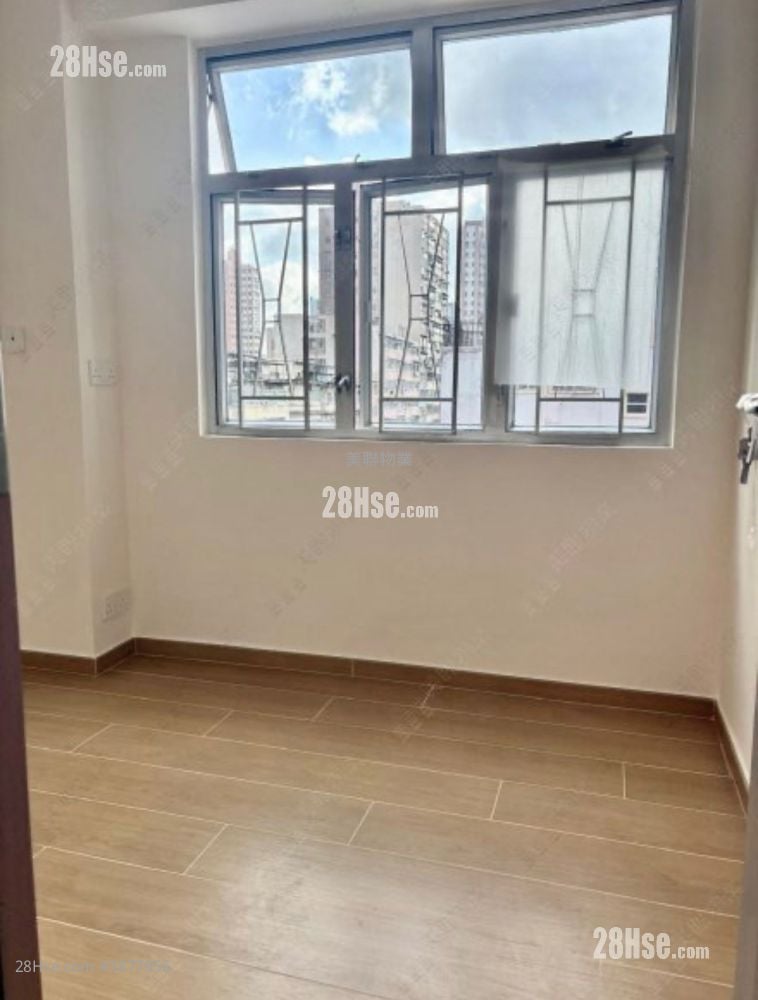 Cheong Yu Building Rental 2 Bedrooms , 1 Bathroom 368 ft²