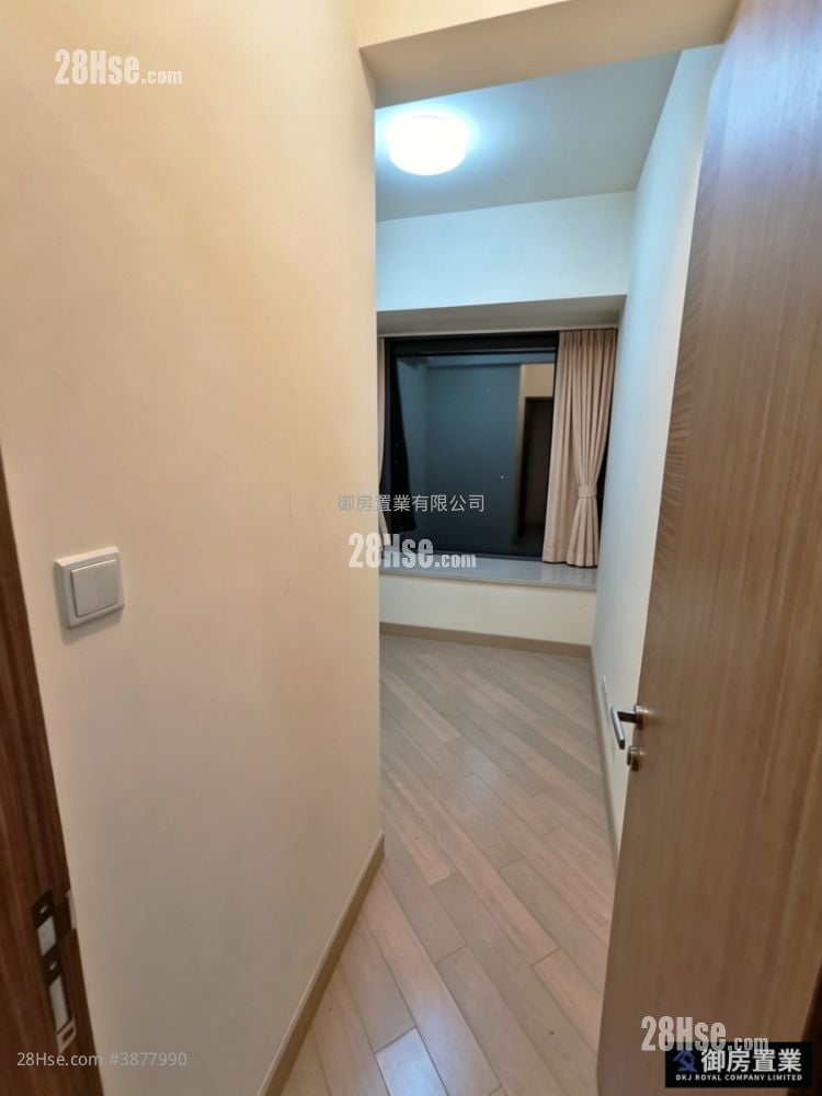 Grand Yoho Rental 2 Bedrooms , 1 Bathroom 498 ft²