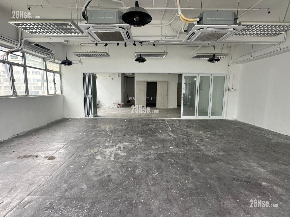 Hang Wai Industrial Centre Rental 3 Bedrooms , 3 Toilets