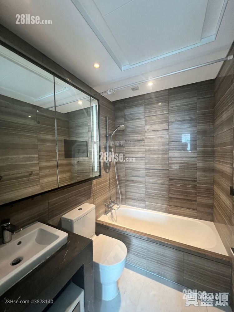 The Austin Sell 2 Bedrooms , 2 Bathrooms 621 ft²