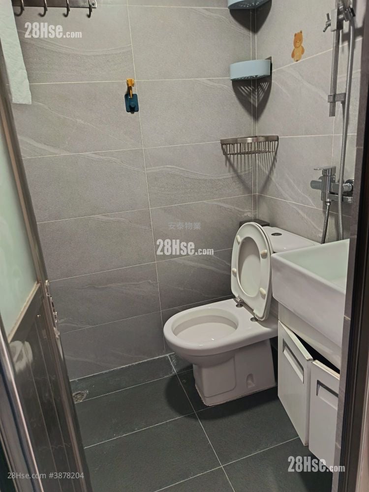 Sincere House Rental Studio , 1 Bathroom 140 ft²