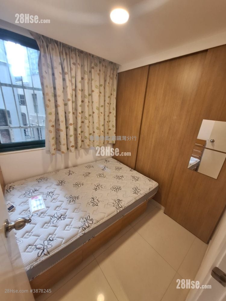 Golden Jubilee House Rental 3 Bedrooms , 1 Bathroom 602 ft²