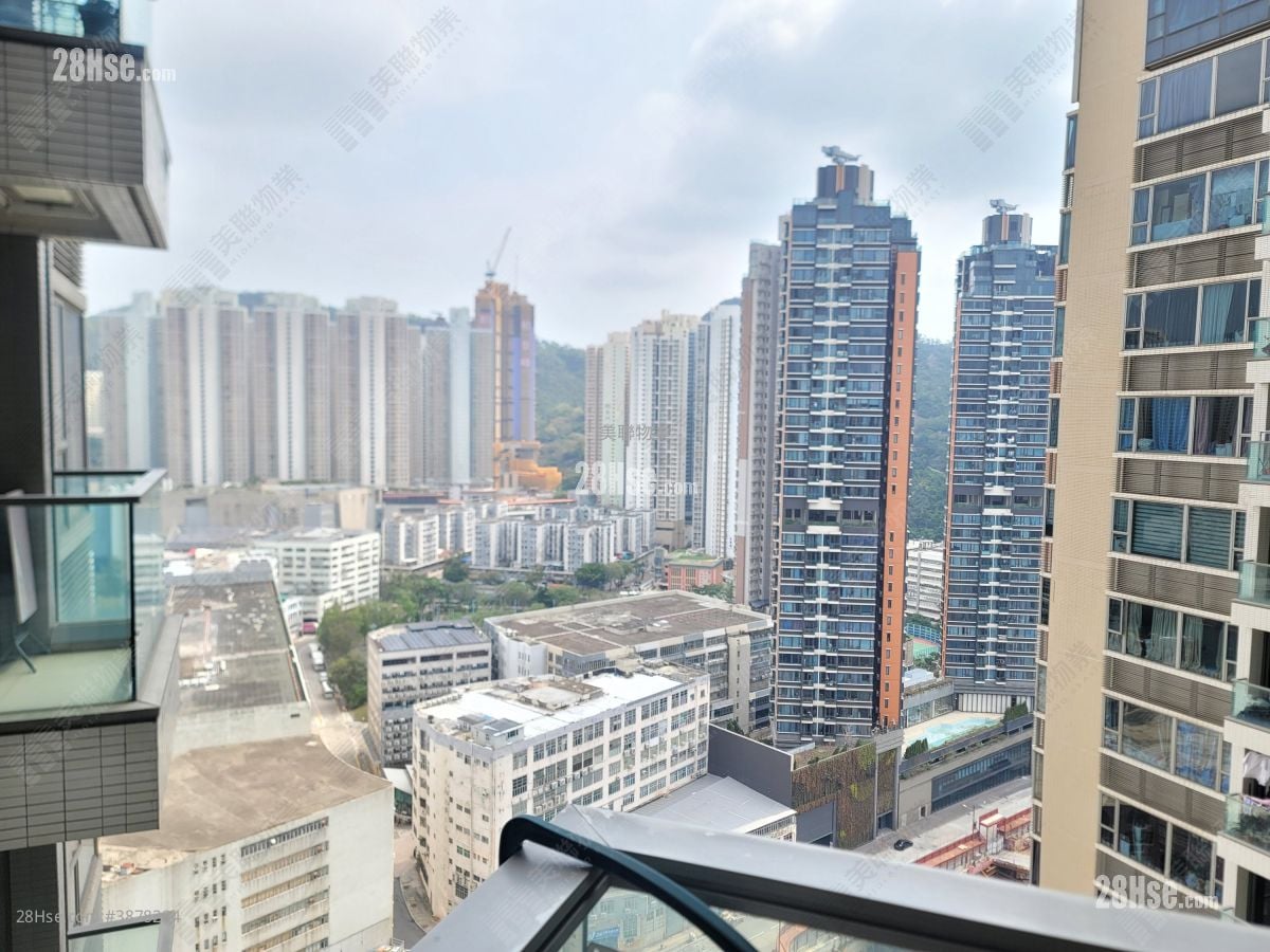 Peninsula East Sell 2 Bedrooms , 1 Bathroom 520 ft²