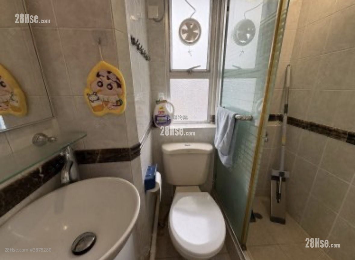Shatin Centre Rental 2 Bedrooms , 1 Bathroom 390 ft²