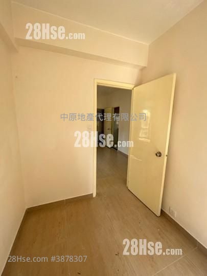 Tsing Yi Garden Rental 2 Bedrooms , 1 Bathroom 343 ft²