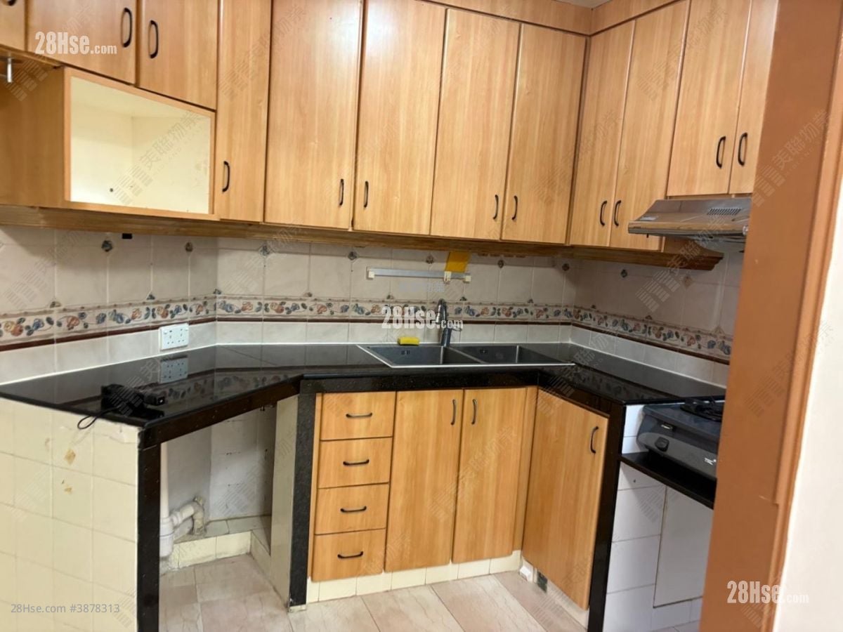 Sceneway Garden Sell 2 Bedrooms , 1 Bathroom 537 ft²