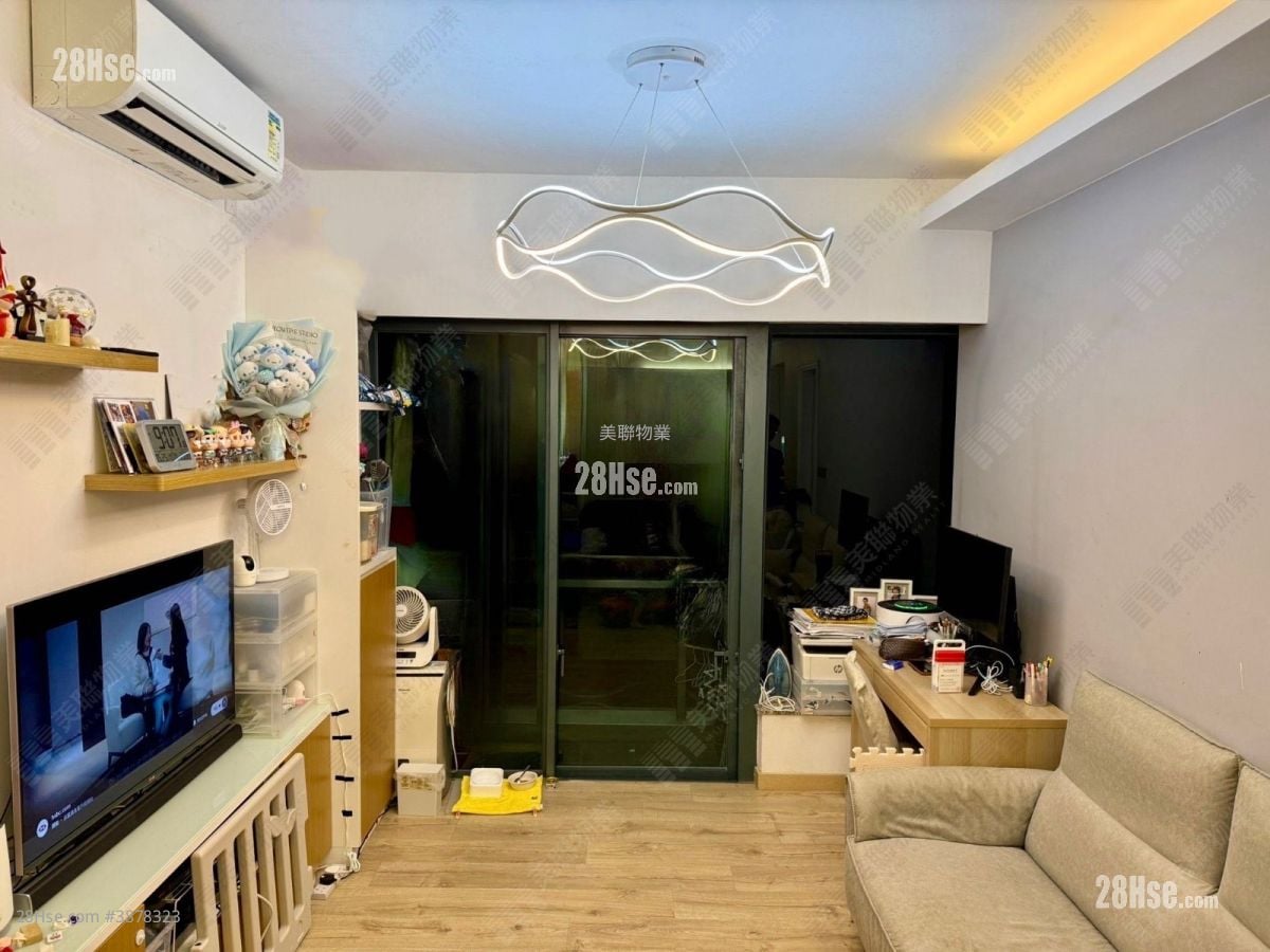 The Rise Sell 3 Bedrooms 747 ft²
