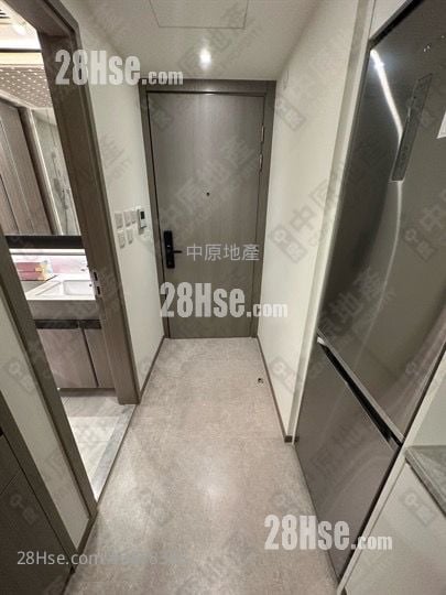 Novo Land 售盘 开放式间隔 234 平方尺