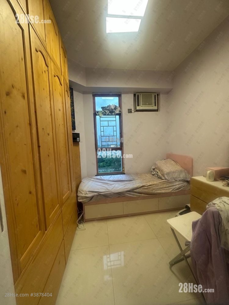 Greenpark Villa Sell 3 Bedrooms 716 ft²