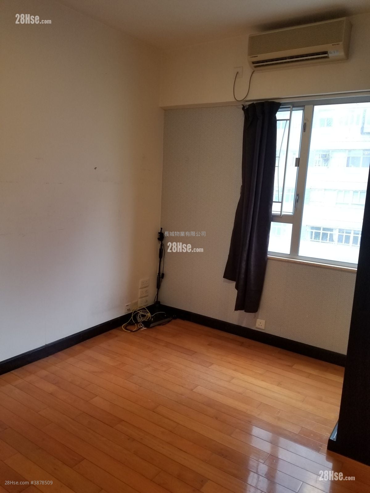 Bo Fung Gardens Rental 3 Bedrooms , 2 Bathrooms 822 ft²