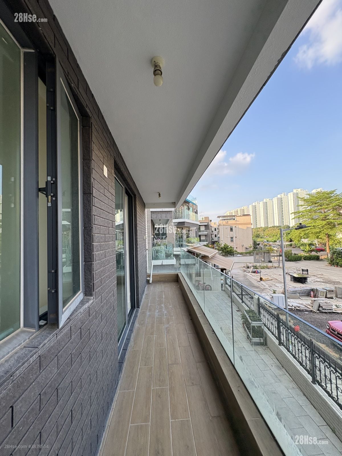 Apartment Rental 3 Bedrooms , 1 Bathroom 708 ft²