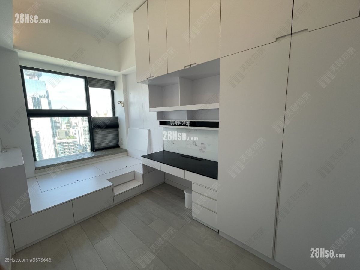 Upton Rental 1,694 ft²