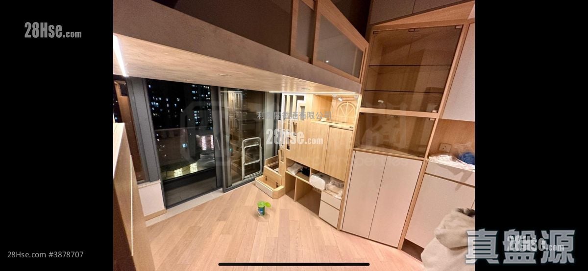 Manor Hill Rental 215 ft²