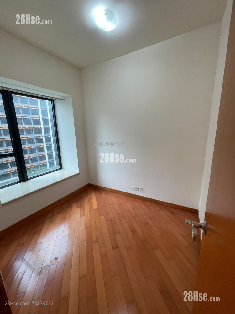 Chelsea Court Sell 2 Bedrooms 474 ft²