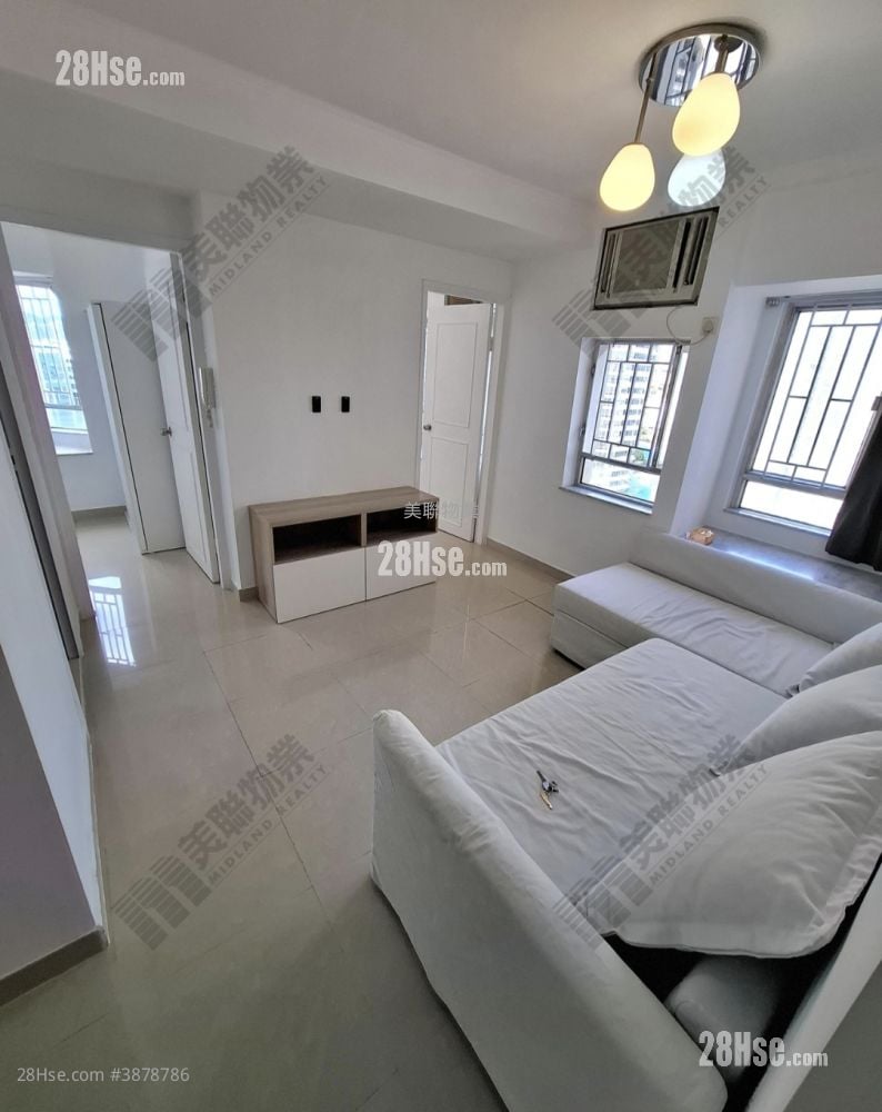 New Kwai Fong Gardens Sell 2 Bedrooms 408 ft²