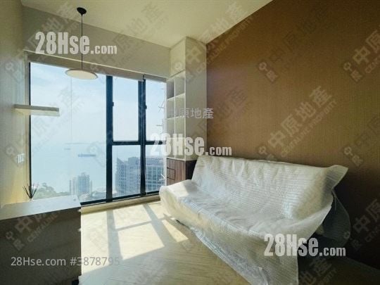 Royalton Sell 4 Bedrooms 1,572 ft²