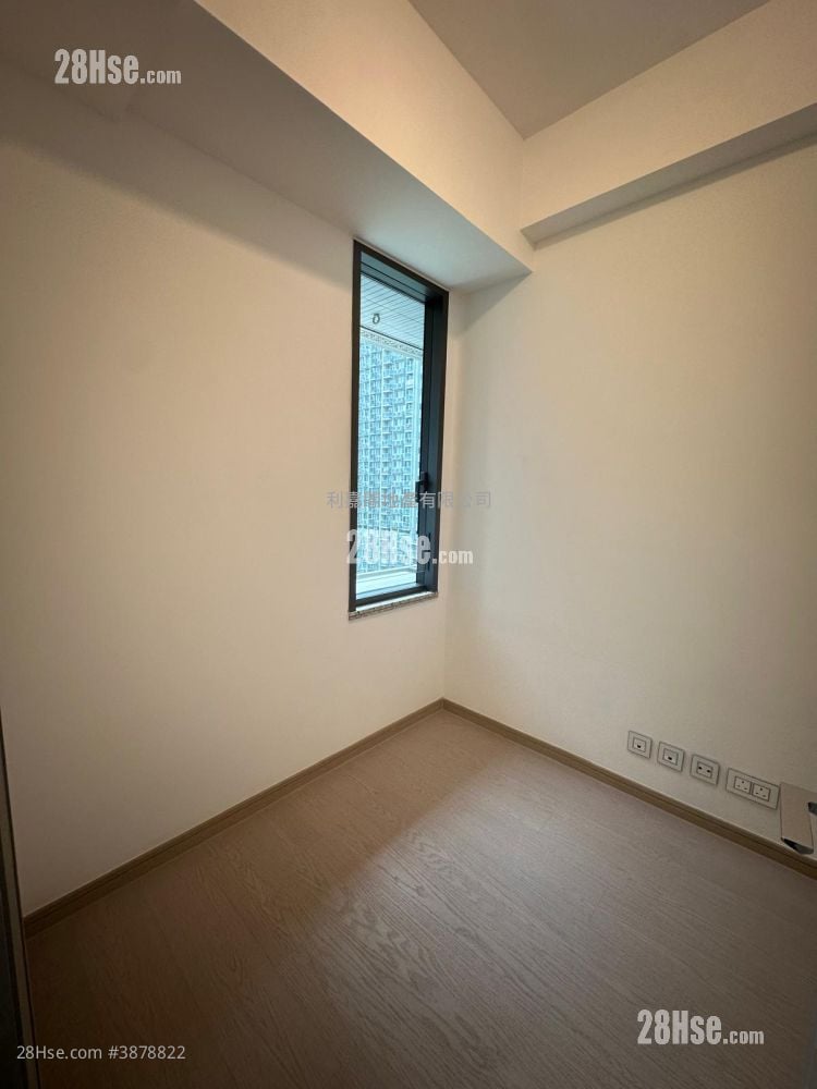 The Southside Rental 3 Bedrooms 750 ft²