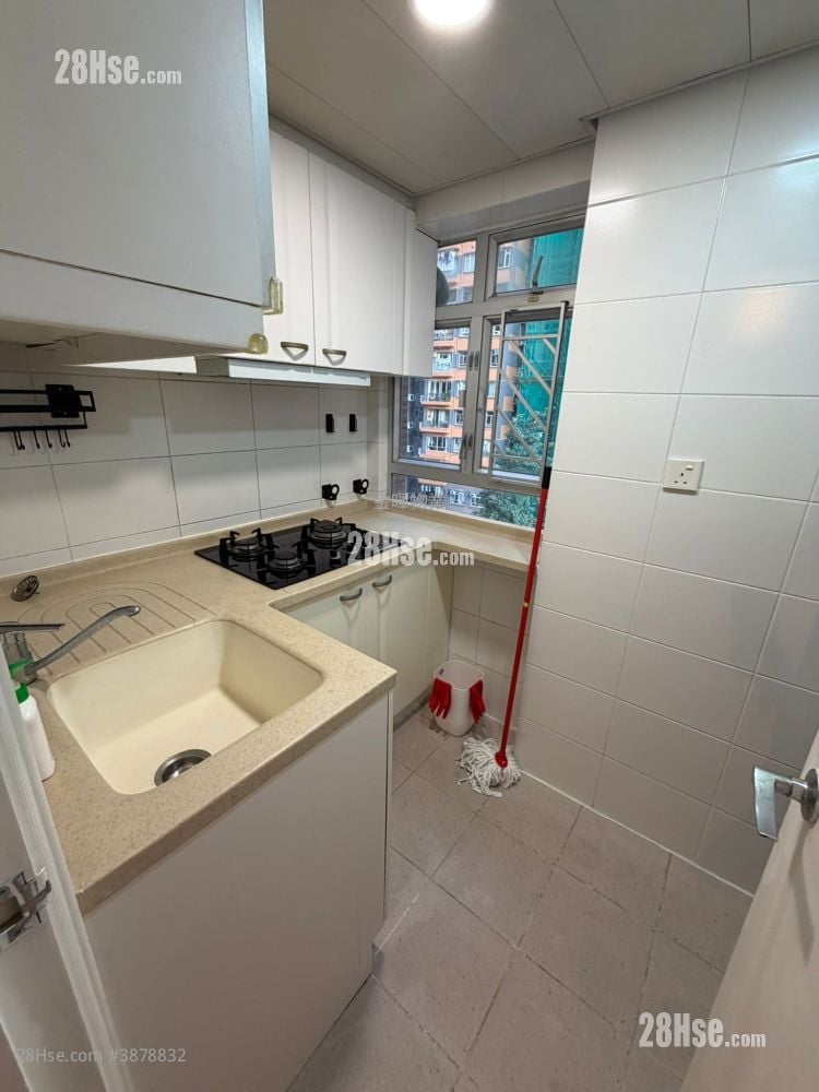 The Bonham Mansion Rental 2 Bedrooms , 1 Bathroom 431 ft²