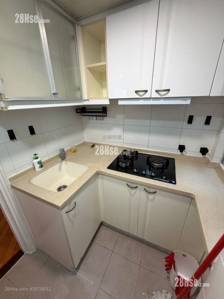 The Bonham Mansion Rental 2 Bedrooms , 1 Bathroom 431 ft²