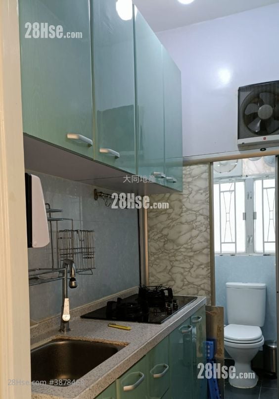 Bell House Rental 2 Bedrooms 470 ft²