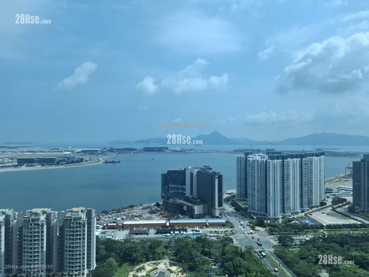 蓝天海岸 售盘 3 房 806 平方尺