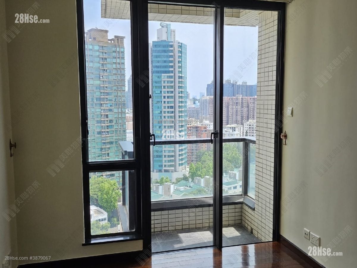 Sky Garden Sell 2 Bedrooms , 2 Bathrooms 640 ft²